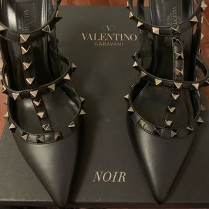 New like Black Valentino Stud Sling Backs Noir